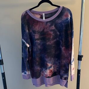 Tie-Dye Long Sleeve fleece sweatshirt